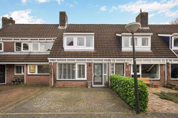 Woning Monnikevenne 31 Monnickendam