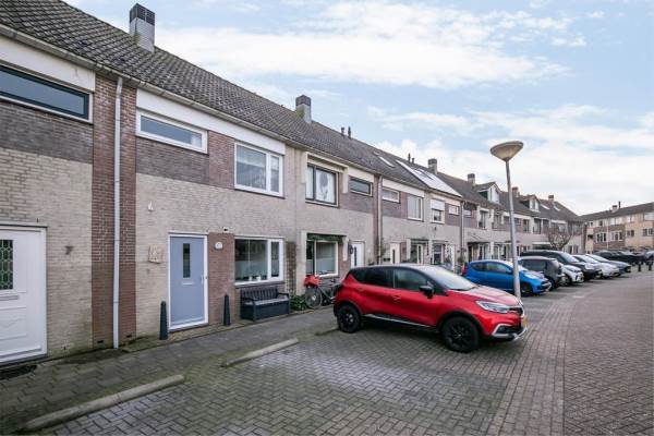 Woning Johanna Westerdijkstraat 9 Velserbroek