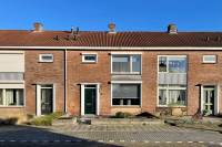 Woning Anjerstraat 37 Steenbergen (NB)