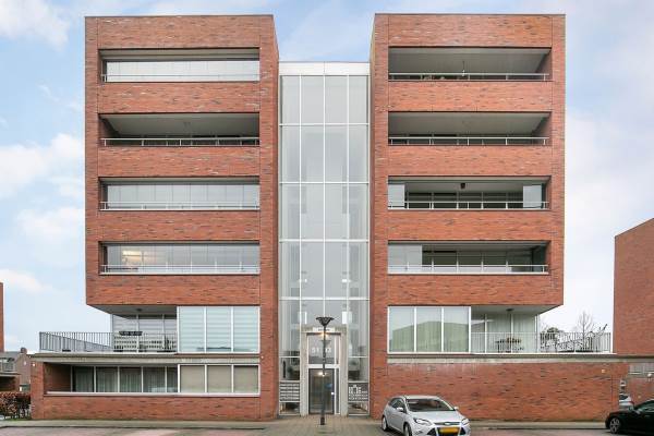 Woning Van Naeldwijcklaan 69 Capelle aan den IJssel