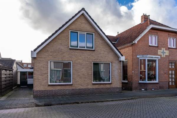 Woning Oosterparallelstraat 8 Stadskanaal - Oozo.nl