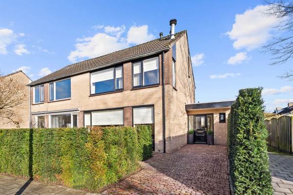 Woning Bachlaan 35 Helmond