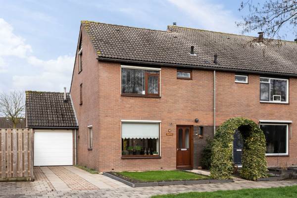 Woning Wouter Blomstraat 42 Nijkerkerveen