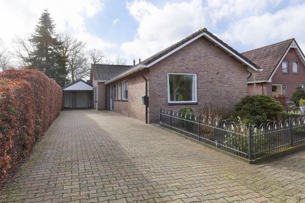 Woning Julianalaan 6 Nieuwlande