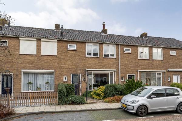 Woning Piet Heinstraat 3 Maasdijk