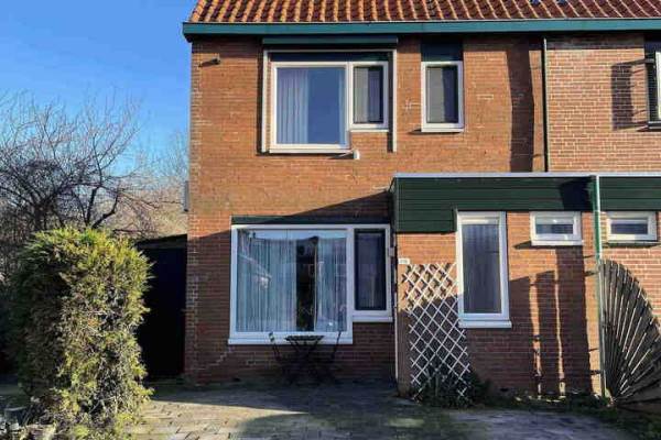 Woning Slakkenveen 116 Spijkenisse