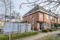 Woning Willem Bilderdijkstraat 1 Sommelsdijk
