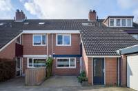 Woning Esdoornhof 8 Kampen