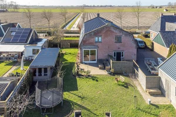 Woning van Camminghaweg 43 Arum