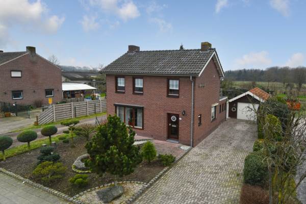 Woning Helenaveenseweg 17 Grashoek