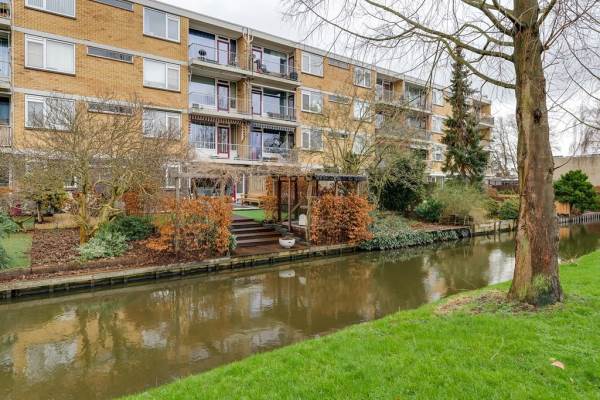 Woning Justus van Effenlaan 34 Waddinxveen