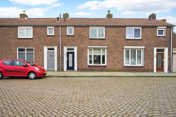 Woning Middenhofsingel 53 Oost-Souburg