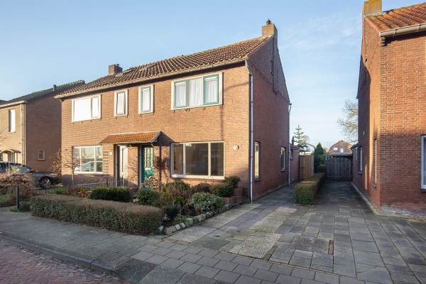 Woning St.Laurentiusstraat 14 Hoogkarspel