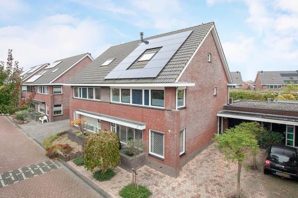 Woning Sonatestraat 11 Hellevoetsluis