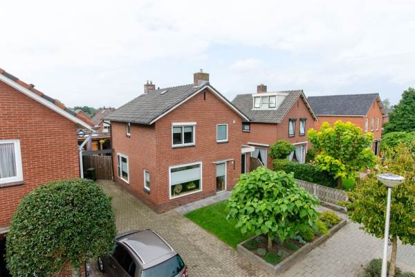 Woning Johan Willem Frisostraat 6 Rijssen