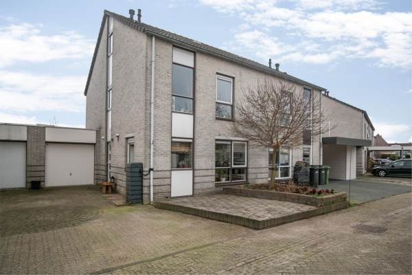 Woning Horst 2821 Lelystad
