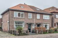 Woning Burgemeester de Bruïnelaan 30 Zwijndrecht