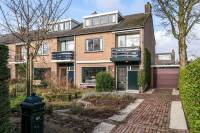 Woning Koningin Emmaweg 104 Houten