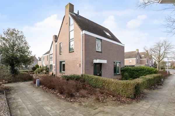 Woning Gentiaanhof 2 Roermond