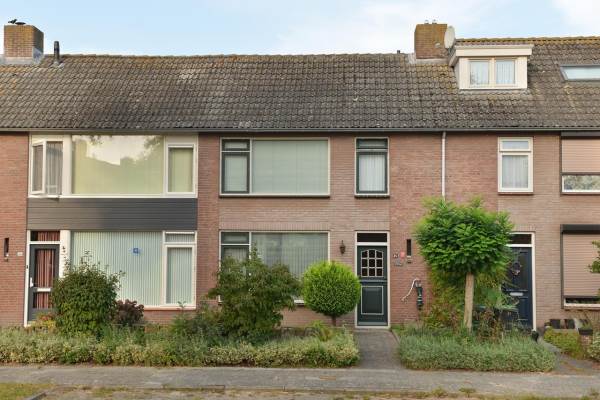 Woning Lisztstraat 24 Halsteren