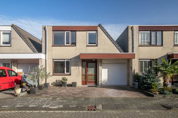 Woning Vergeet-mij-nietjestraat 39 Almere