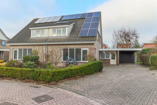 Woning George Martenslaan 36 Winsum (GR)