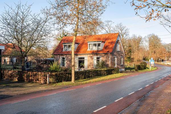 Woning Dorpsstraat 6 Almen