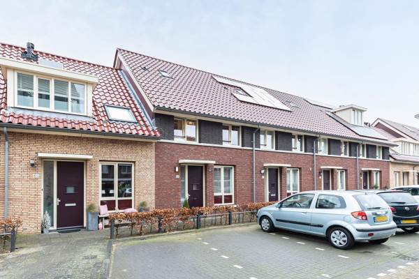 Woning Julianastraat 83 Sliedrecht