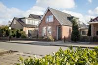 Woning Dorpsstraat 80 Winkel