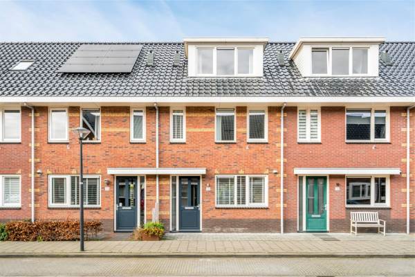 Woning Lage Hoek 133 Zwaag