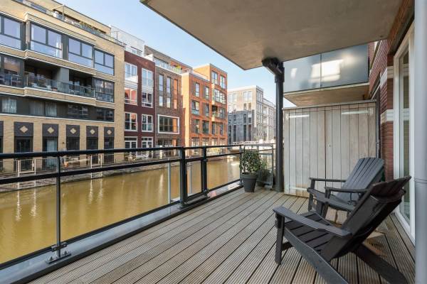 Woning Memeleiland 128 Amsterdam