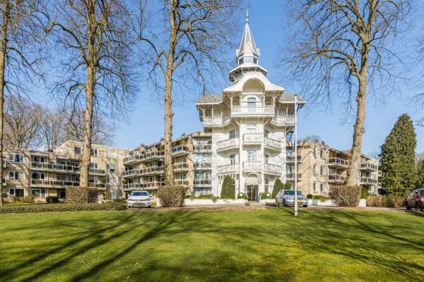 Woning Julianalaan 4218 Baarn