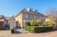 Woning Dahliatuin 2 Houten