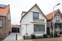 Woning Louis Bouwmeesterplein 18 MIDDELHARNIS