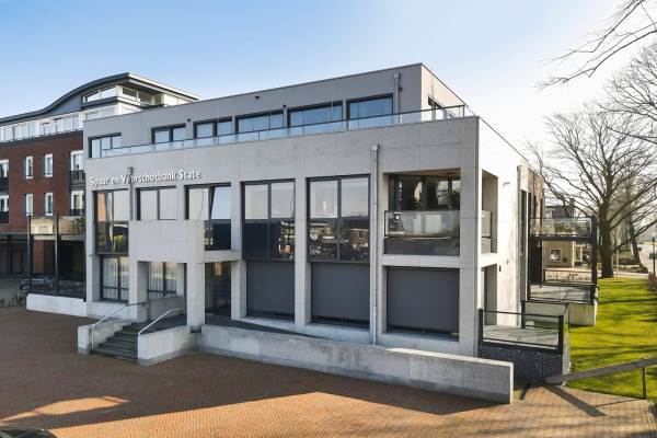Woning Torenplein 7C SURHUISTERVEEN