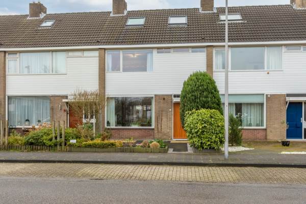 Woning Bachlaan 12 Naaldwijk