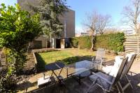 Woning Margarethaland 375 Den Haag