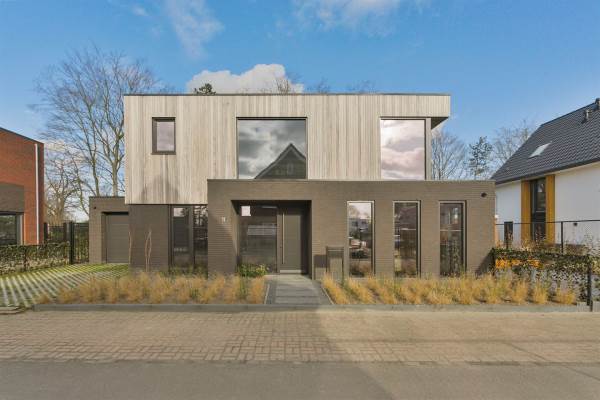 Woning 't Zand 11 Roosendaal