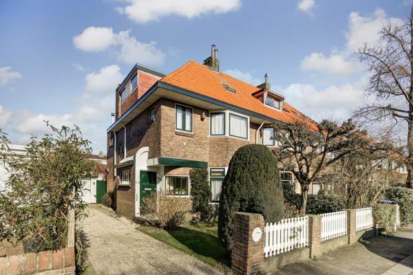 Woning Wijngaardenlaan 64 Voorschoten