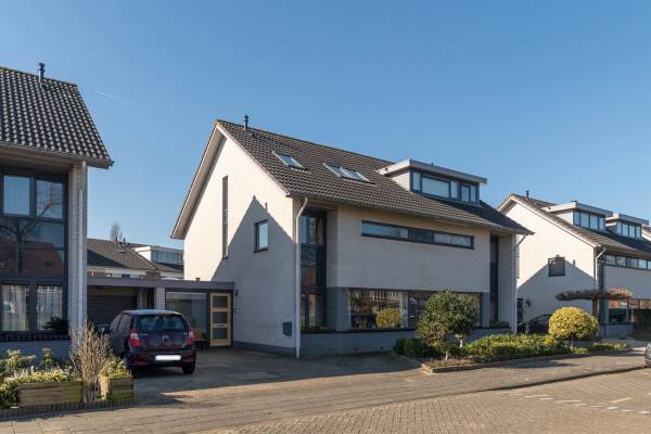 Woning Beukvaren 37 Bergschenhoek
