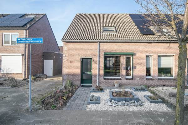 Woning Overijsselplantsoen 1 Helmond