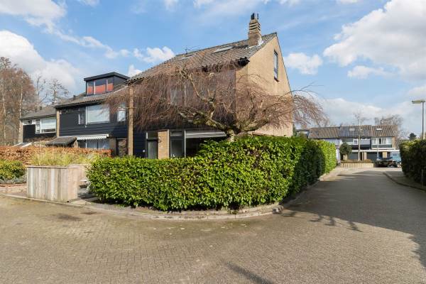 Woning 's-Gravenwaarde 10 Laren (NH)