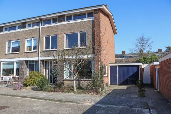 Woning Kamerlingh Onnesstraat 2 Apeldoorn