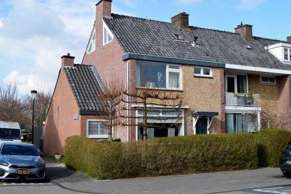 Woning Rembrandtlaan 77 Maassluis