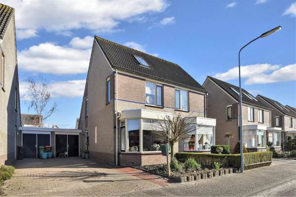 Woning Kantbeugel 44 De Goorn
