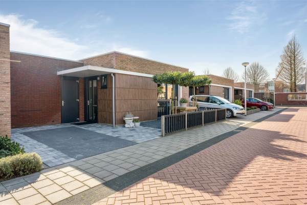 Woning Aalscholver 27 Papendrecht