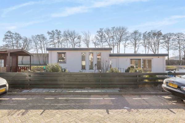 Woning Achterbinnenhaven 113 Den Helder