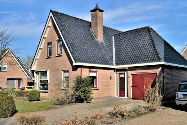 Woning Kranswier 1 Buitenpost