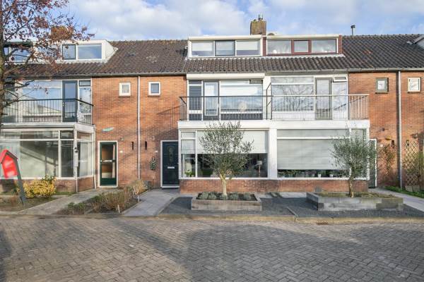 Woning Landmanshof 37 Hendrik-Ido-Ambacht