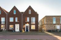 Woning Marie Curielaan 67 Almere